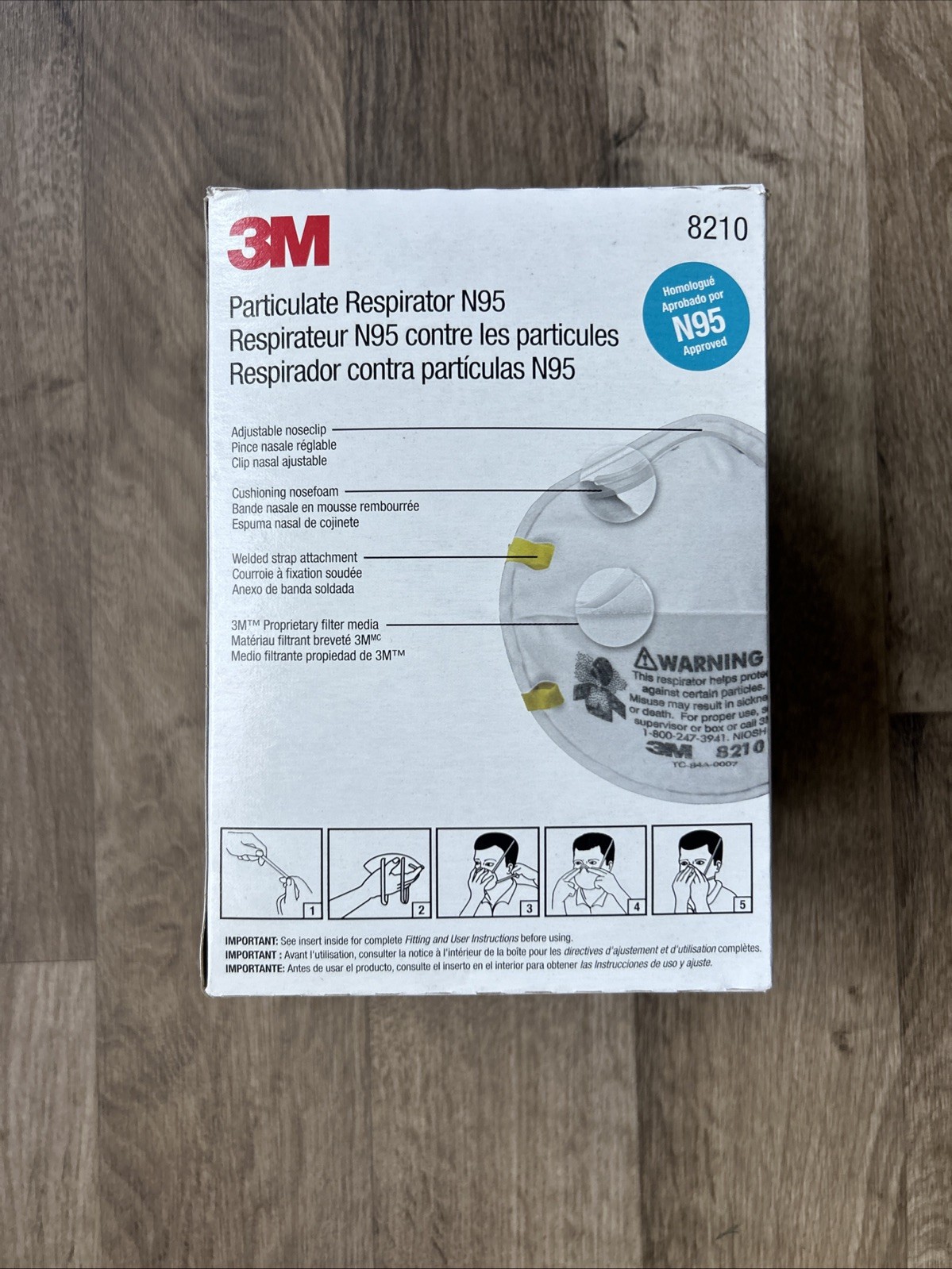 3M 8210 N95 Particulate Respirators, Box of 20/Mask Dispenser (Pack of 20)