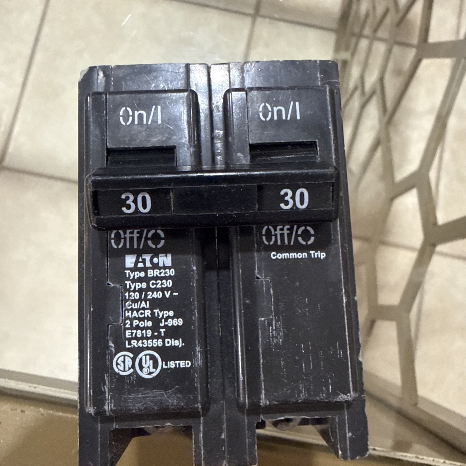 EATON BAB2030 2-P 30A 240V BOLT ON CIRCUIT BREAKER