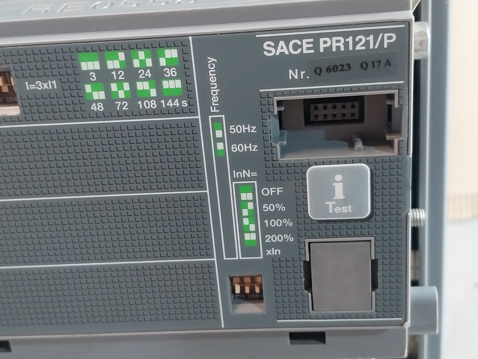 ABB SACE E2N 20 Emax Circuit Breaker IEC 60947-2 110-120V 50/60Hz CAT B