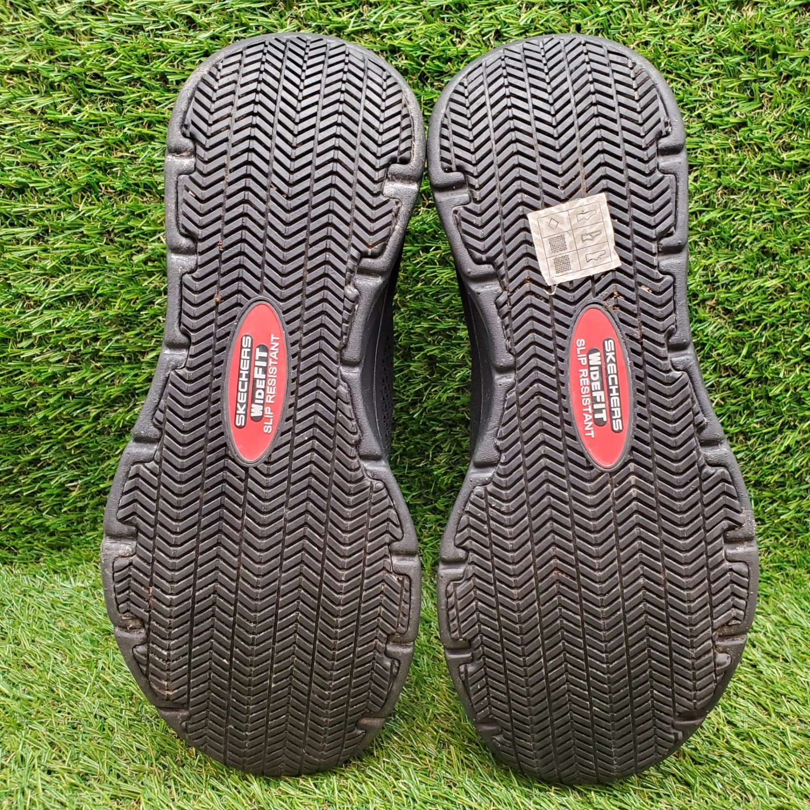 Skechers D’Lux Walker SR Ozema Slip Resistant Work Shoes Black Womens 7.5 WIDE