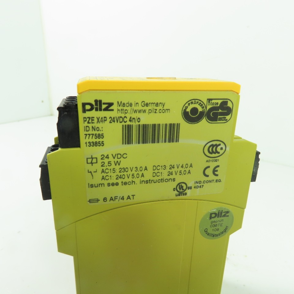 Pilz 777585 PZE X4P Safety Expansion Module 24VDC 4NO