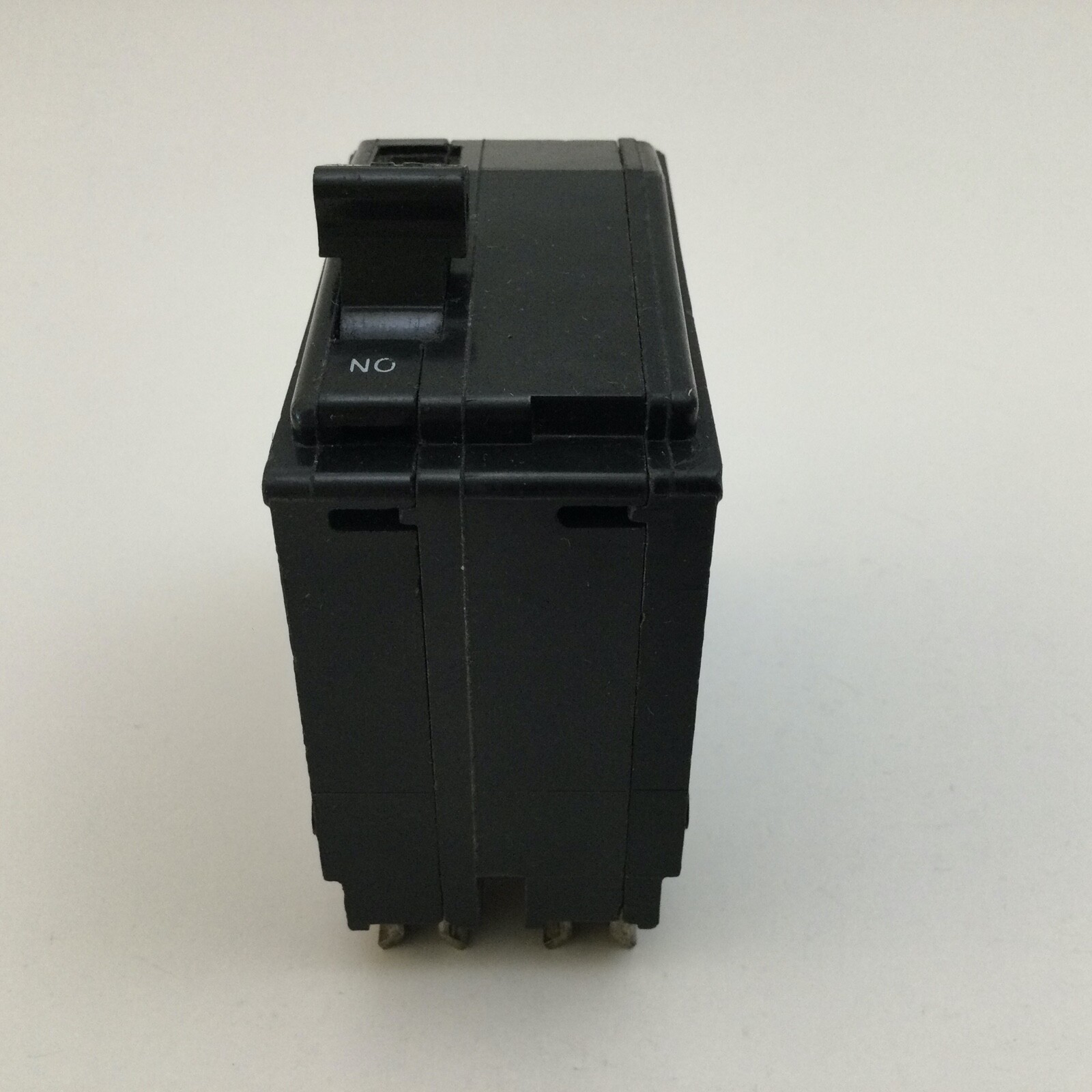 SQUARE D QO230 30 amp 2 pole Type QO Circuit Breaker