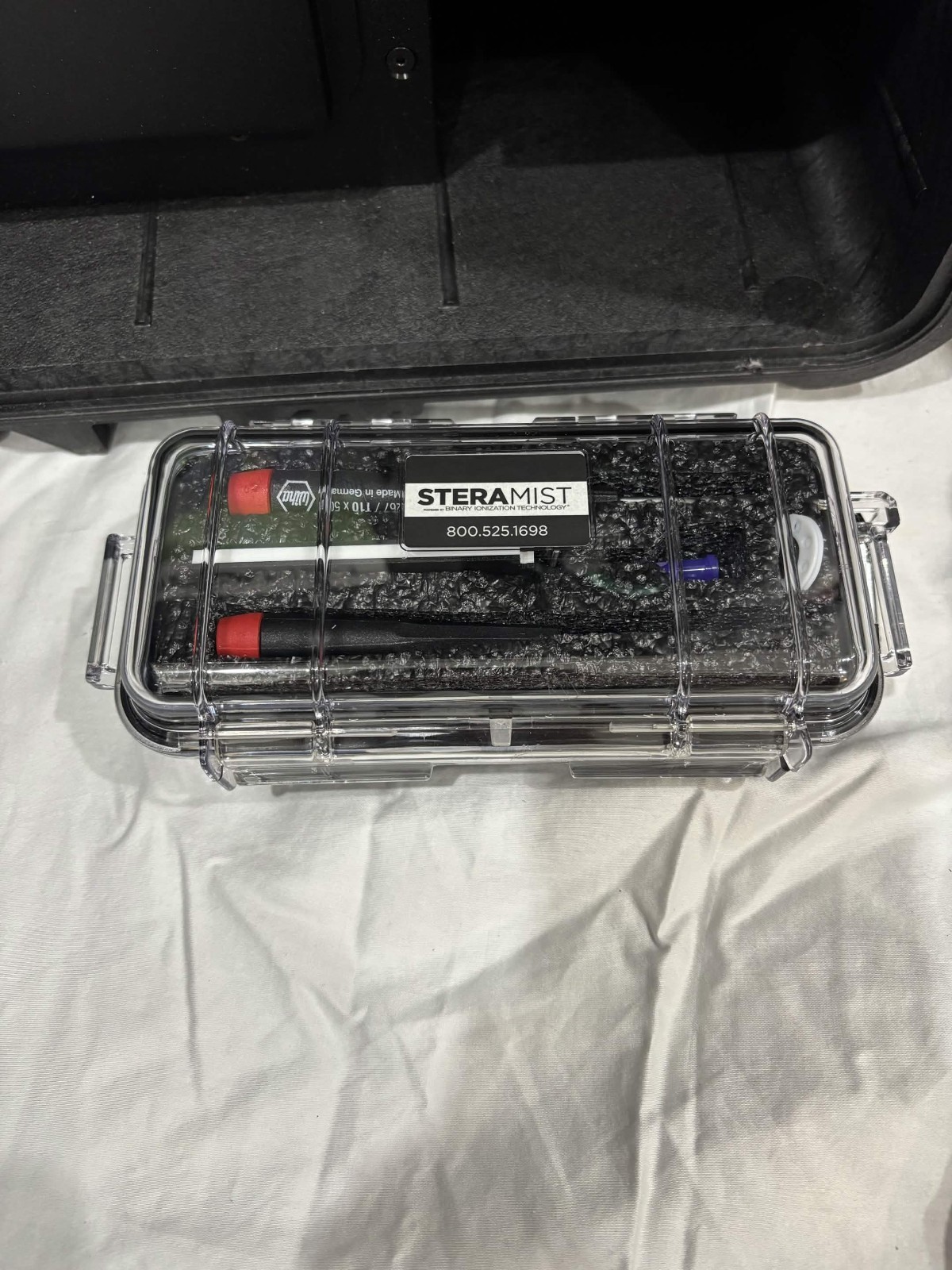 TOMI SteraMist SteraPak S-PAK-100 + Surface Unit HHA-103 + 16 BIT Bottles Tripod