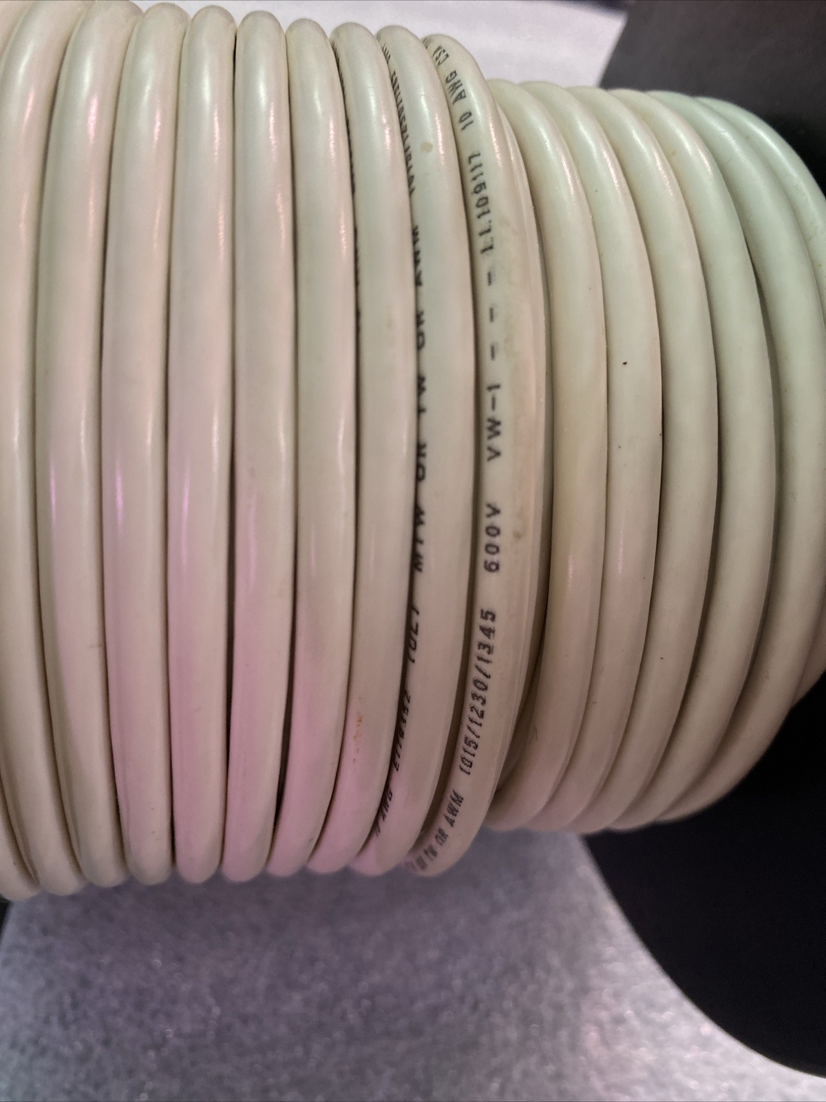10AWG 600V MACHINE TOOL WIRE P/N: 07597 WHITE 100Ft Oil/Moisture Resistant
