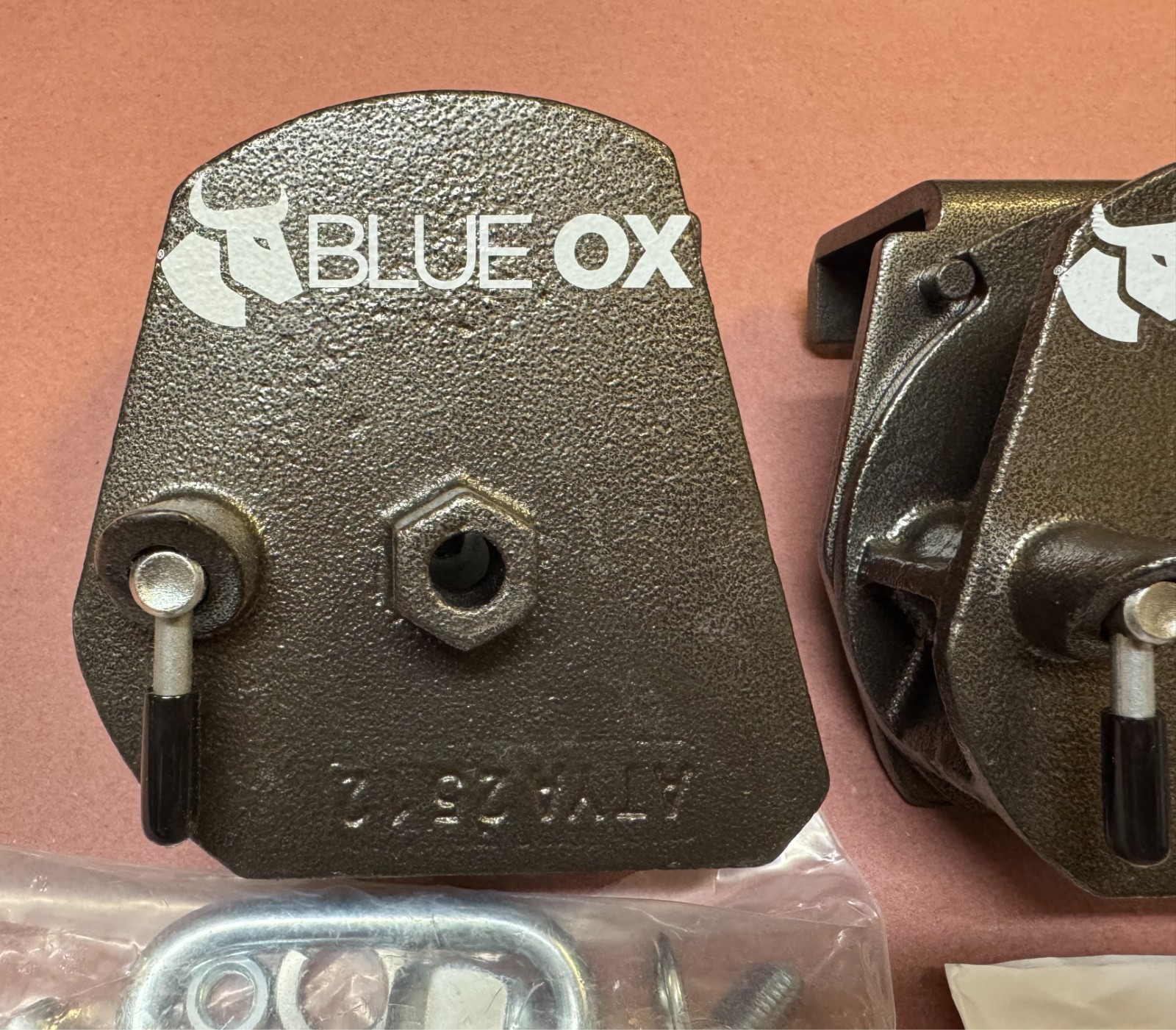 Blue Ox BX2321 SwayPro Locking Pin Kit – Rotating Latch, Clamp-On Style ⭐NEW⭐