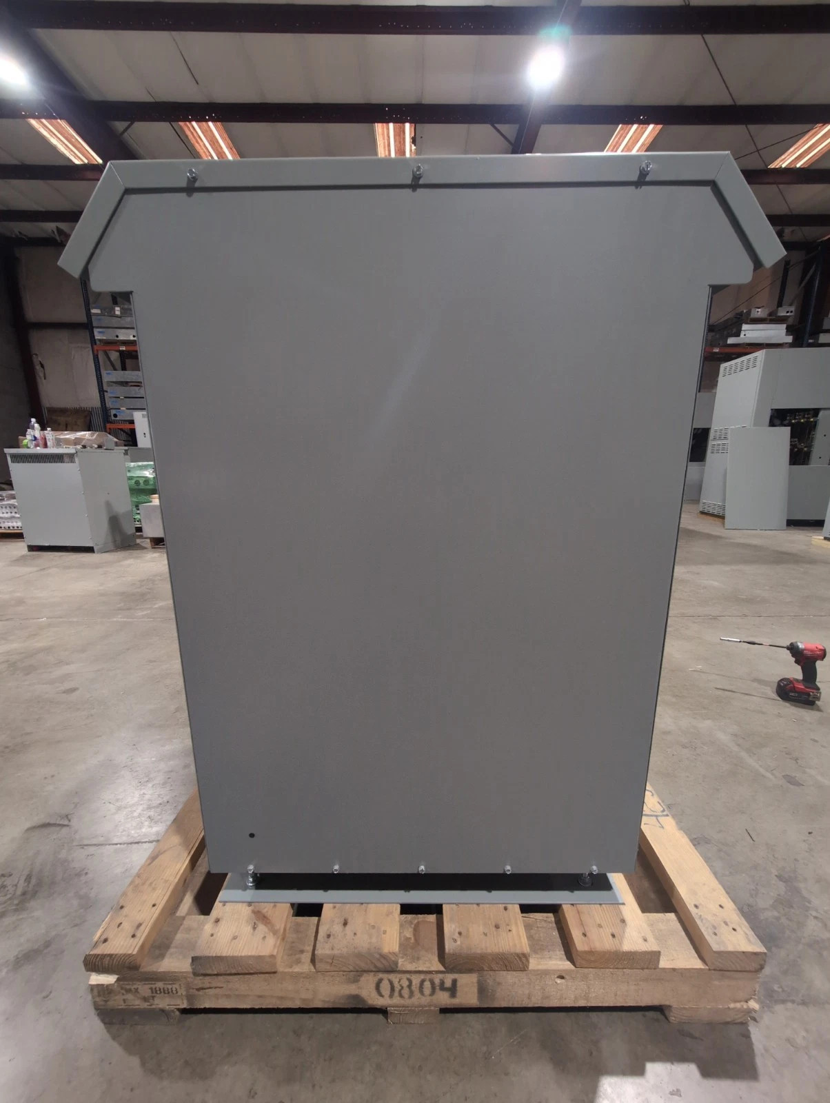 225KVA Siemens 3F5Y225D16 Transformer Pri 480V Sec 480/277V 3PH Outdoor 3R Encl