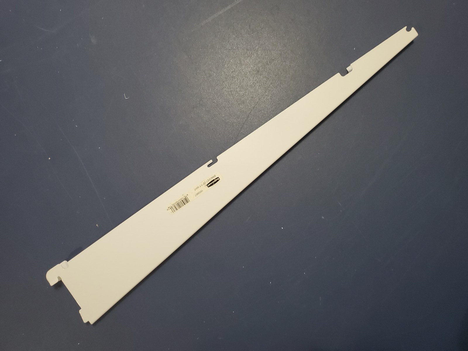 Rubbermaid 20″ F/T WHT 1959957 071691497936
