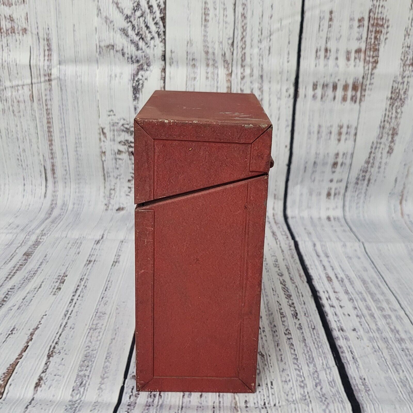 Vintage steel index card flip top box red 8x6x3.500″