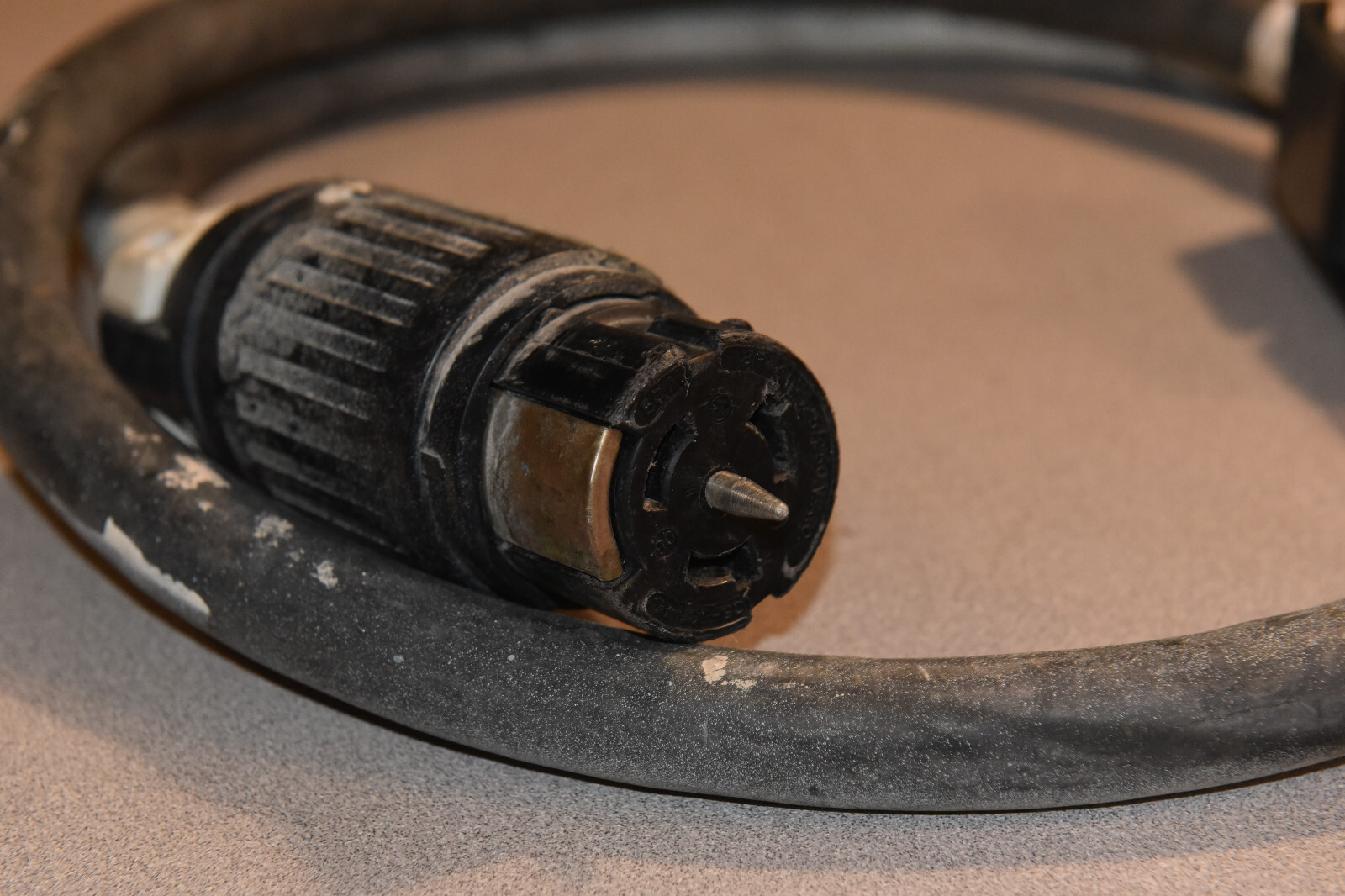 Condo Cord – 30A 125/250V Plug to 50A 125/250V twist lock connector 4′-6′ long