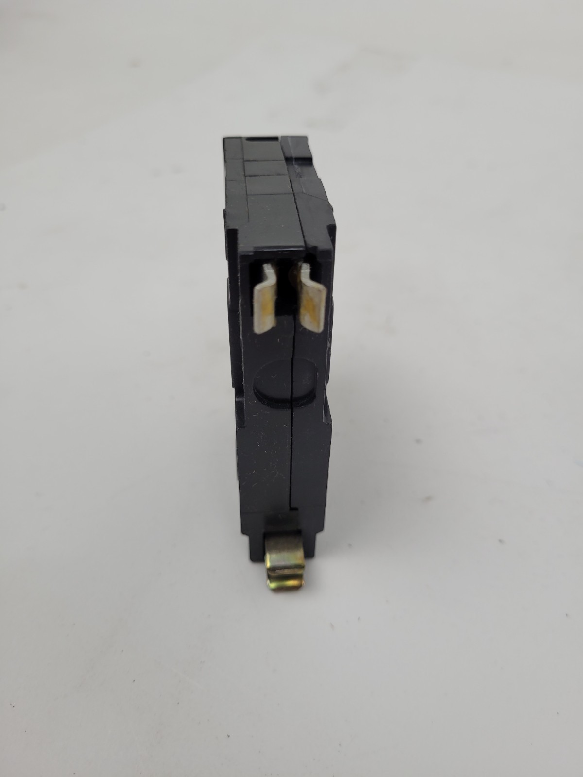 QO130VH Square D 30 Amp Circuit Breaker – Next Day Option – New