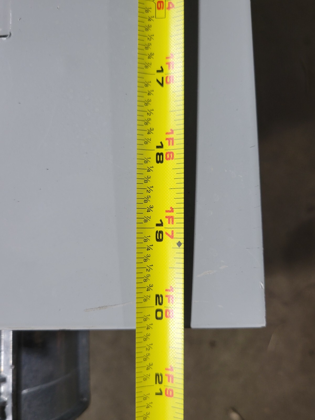 General Electric A-Series Lighting Panelboard 400A 120/208V 3P 3PH 4W 42 Circuit