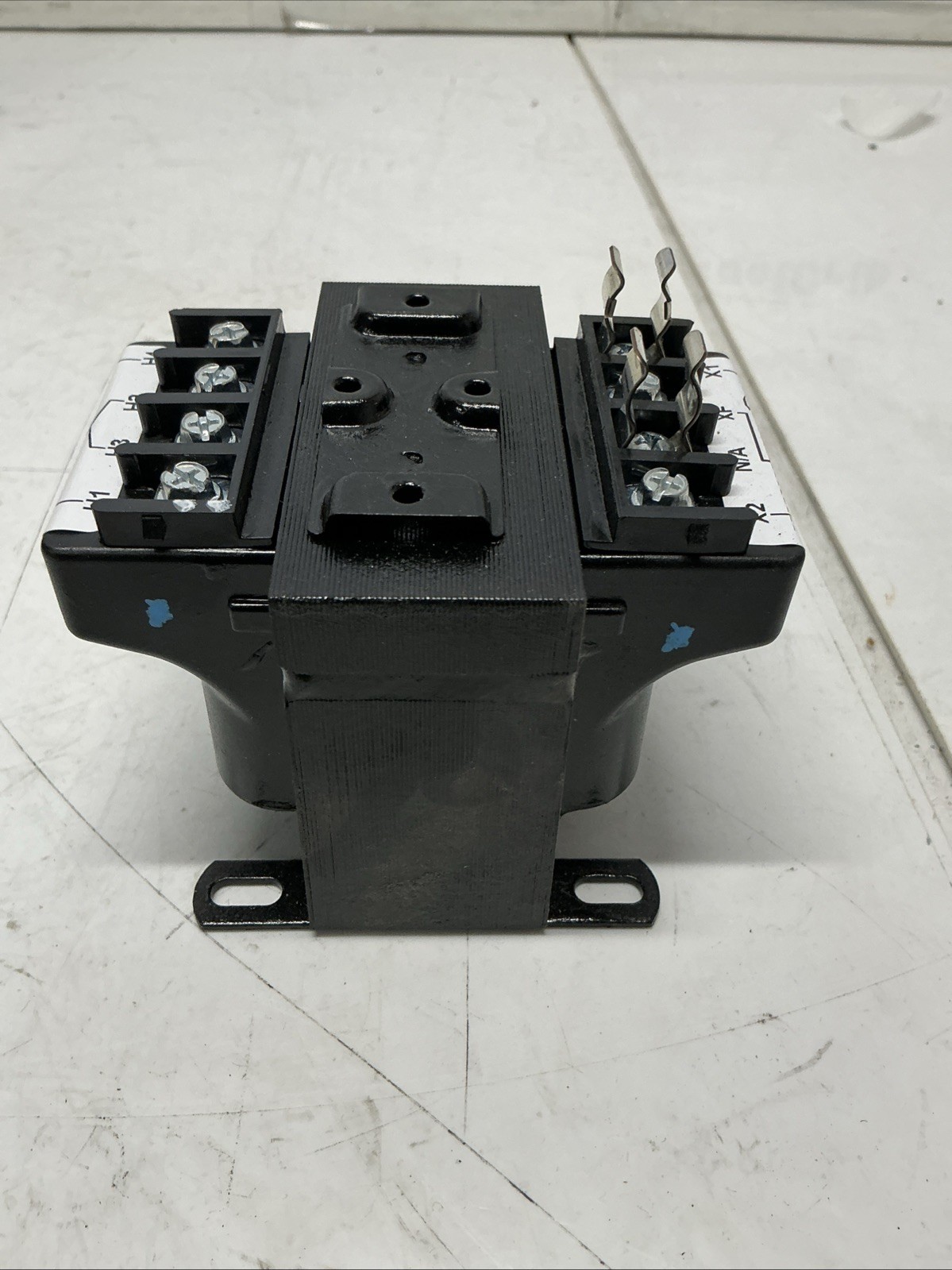Dayton 31EG84 Industrial Control Transformer Y-526