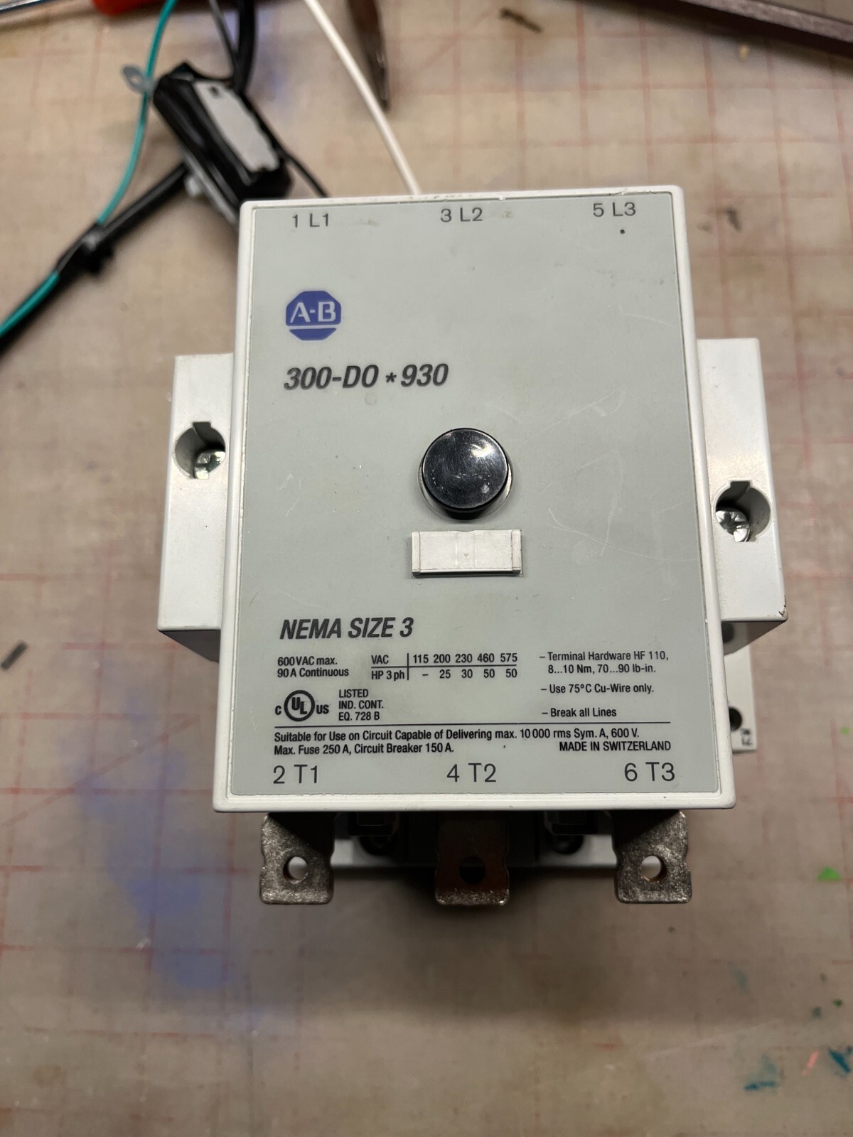 USED ALLEN BRADLEY 300-D0*930 CONTACTOR Motor starter W/ OVERLOAD, Mounting Brkt