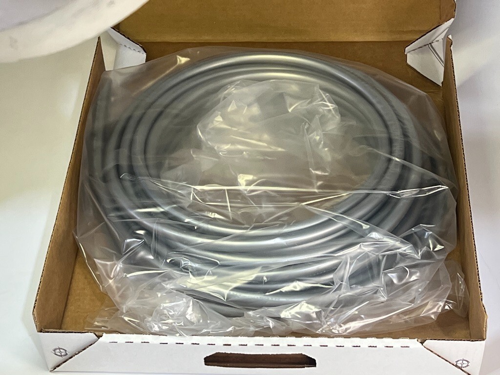 Saint-Gobain AS600027 50 FT, 3/8 IN Versilon Silver Antimicrobial Tubing – Tygon