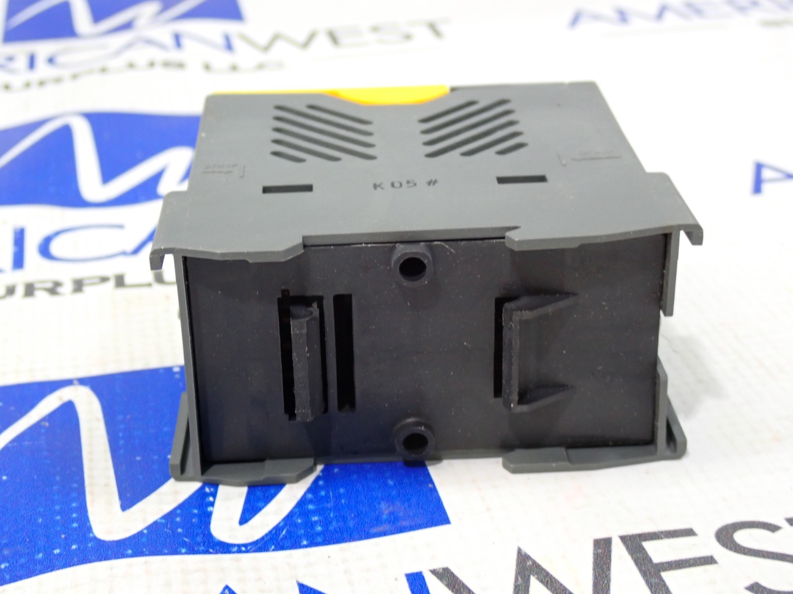 Bussman OPTIMA OPM-1038R Overcurrent Protection Module Fuse Block New