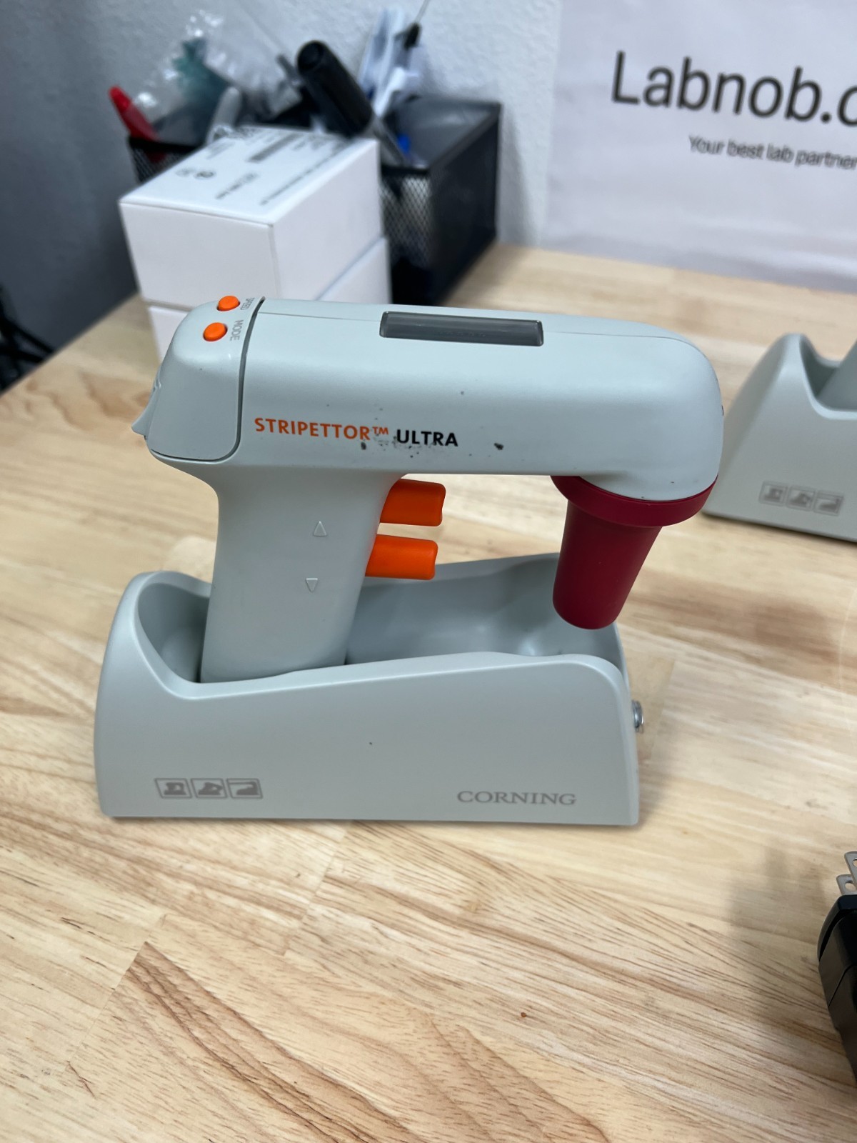 Corning Stripettor Ultra Electronic Serological Pipet Controller + Stand, 4099