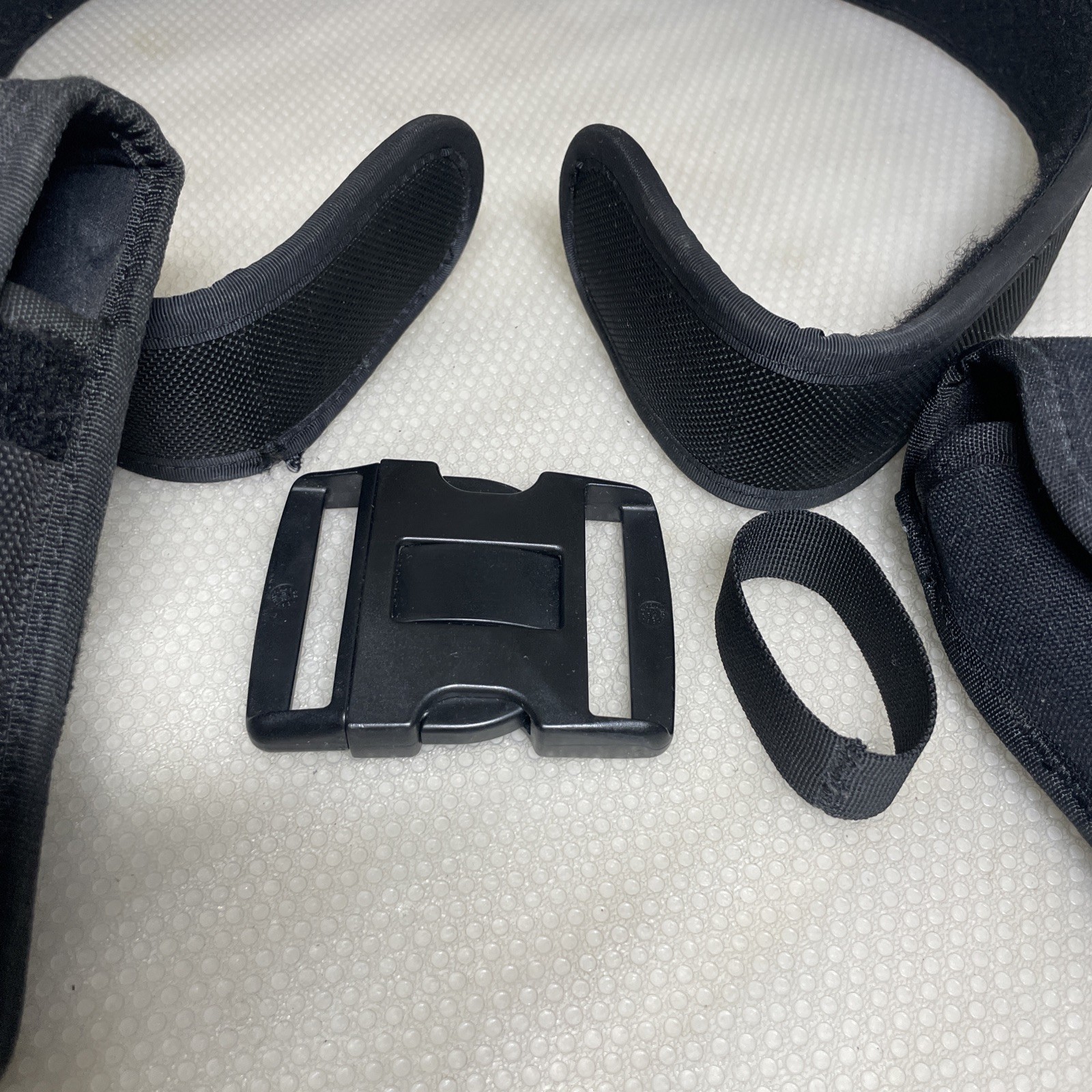Bianchi AccuMold Belt Black Waist Size 28-34 + Pouches Duty Police Security