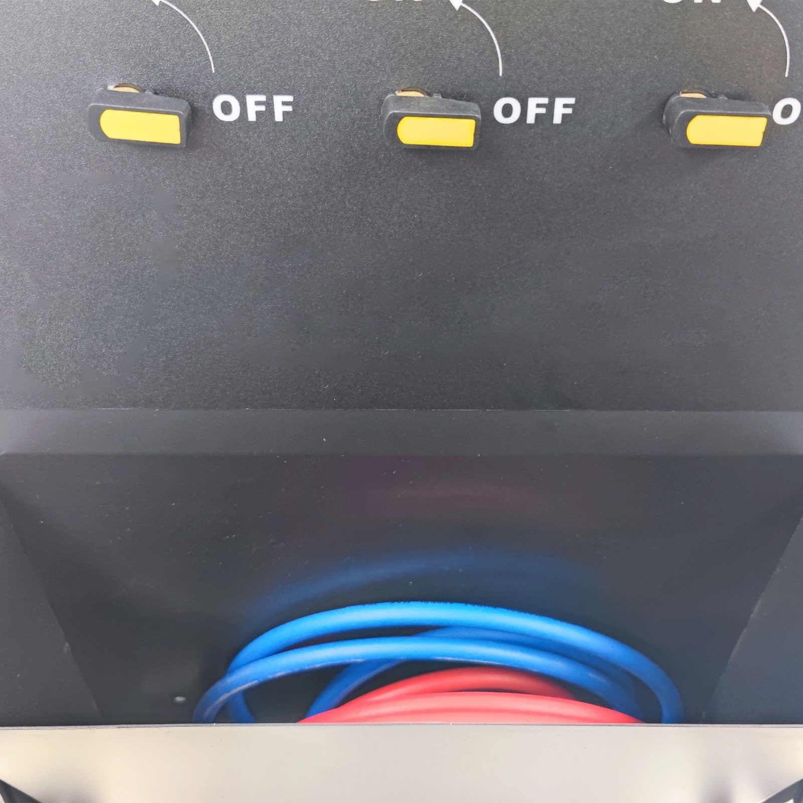 A/C Refrigerant Filler Car Air Conditioner Recovery Recycling Recharging Machine