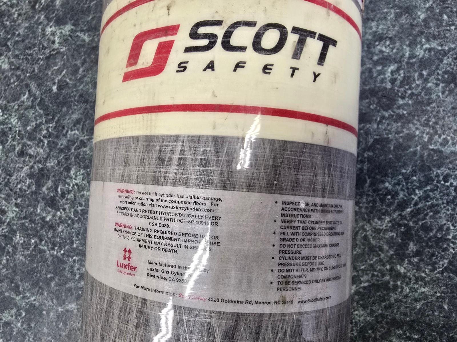 2017 SCOTT 30 min 2216 psi SCBA CARBON FIBER