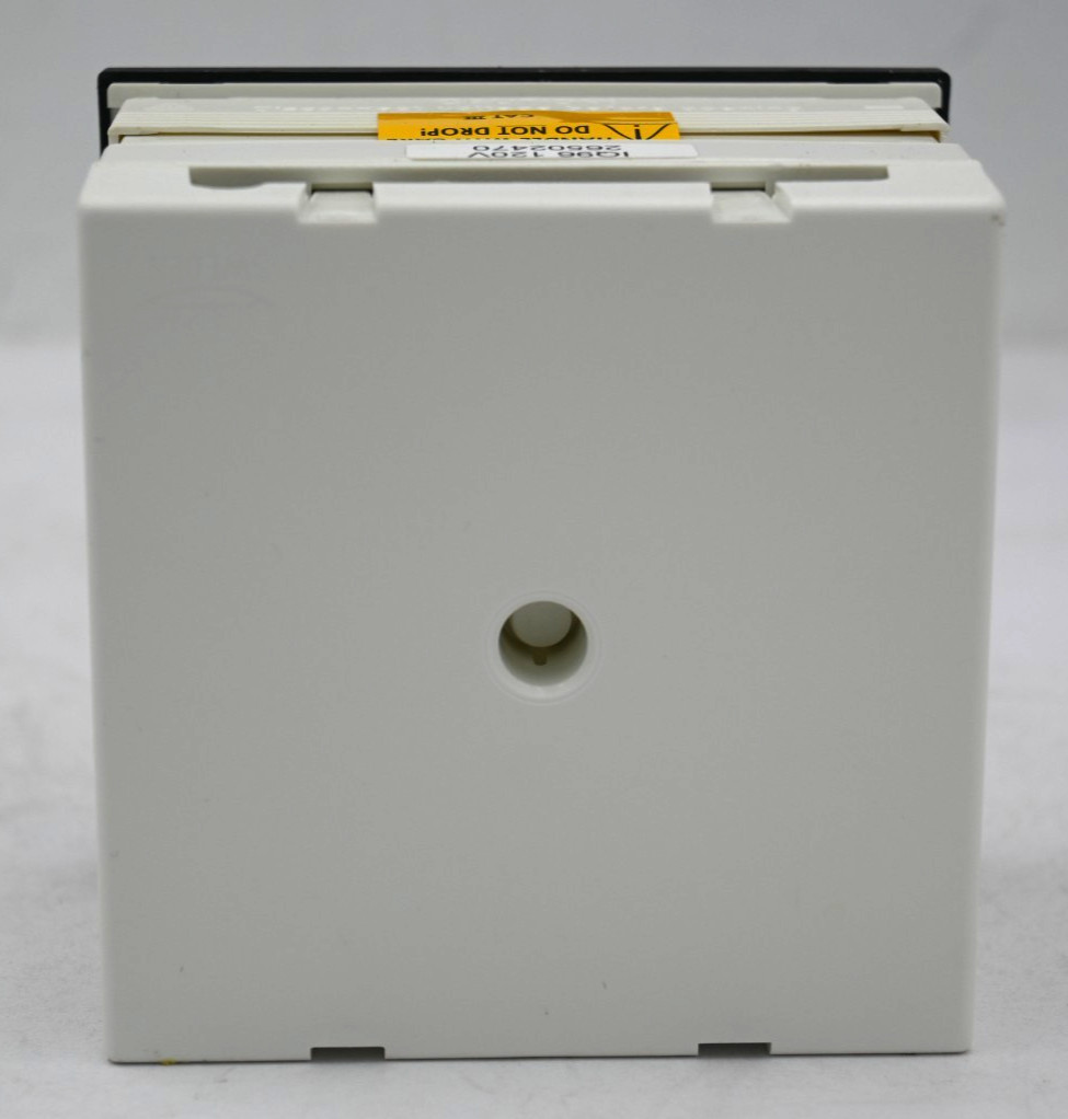 CEWE INSTRUMENT IQ96 120V ANALOG VOLTMETER 690/100 V 0-800V 26502470