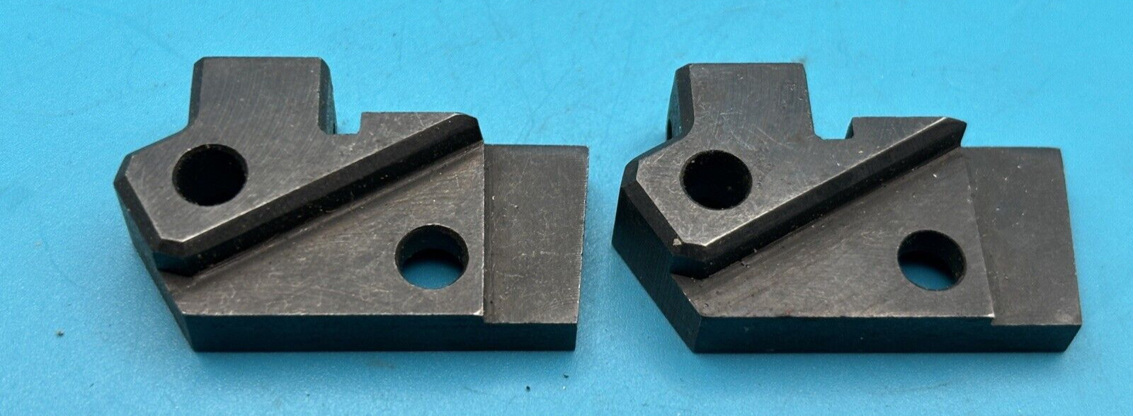 Lot of 2 Kennametal SM327 Anvil Blade Supports