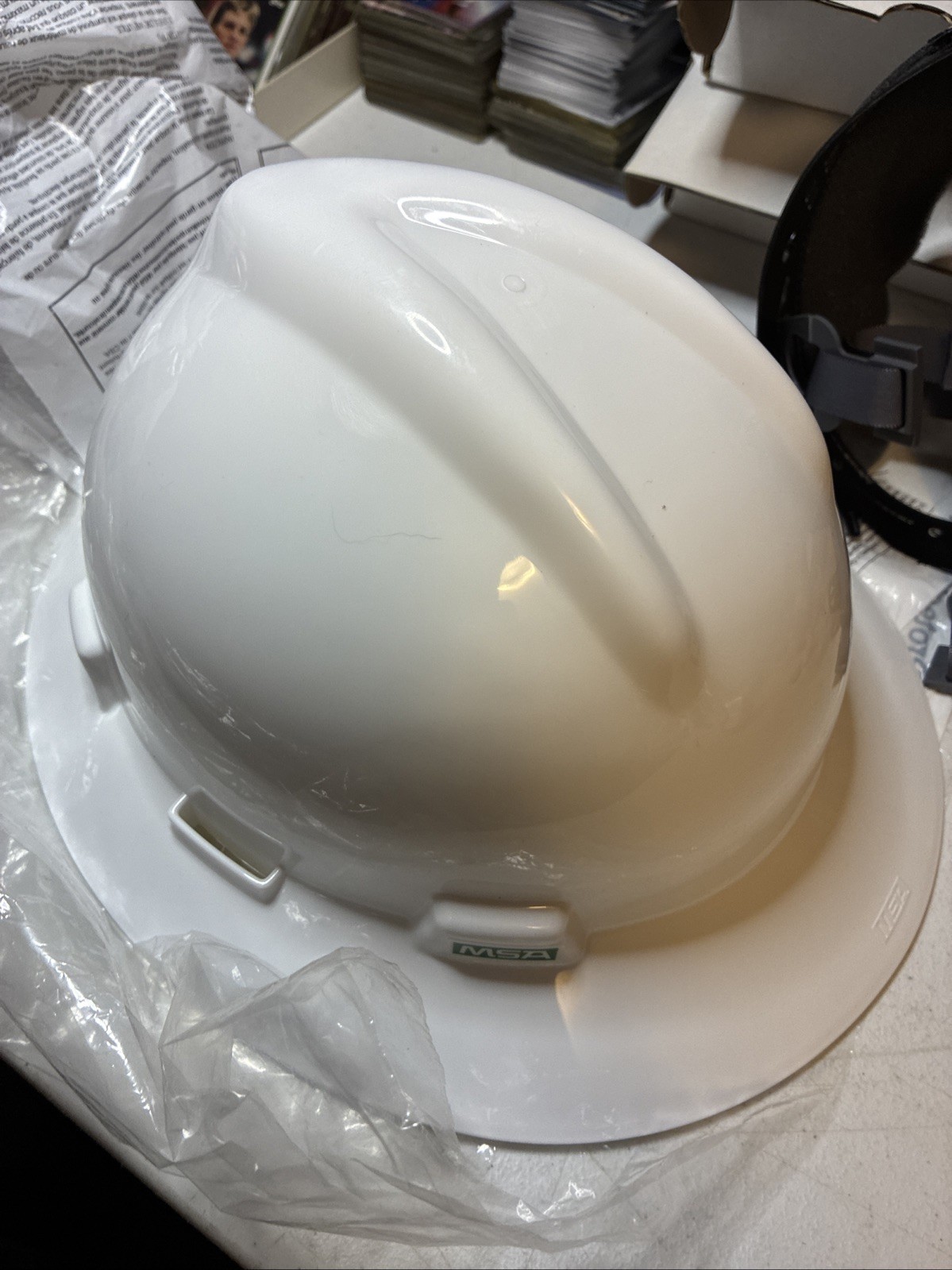 MSA Safety 475369 V-Gard Full Brim Hard Hat, Slotted, Type 1, Class E, Fas-Trac