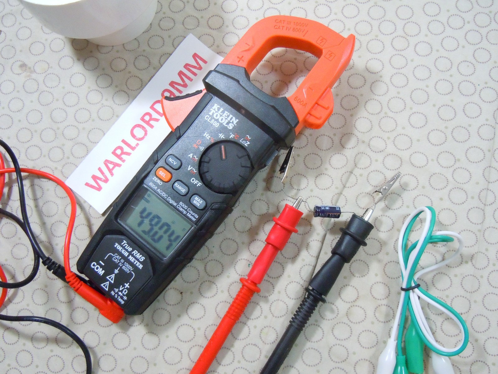 KLEIN TOOLS CL800 TRMS CLAMP METER WITH ACCESSORIES – 0208259.