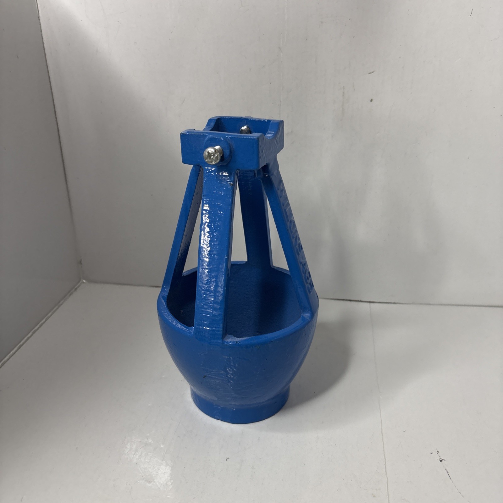 Zurn Wilkins AG-5 Blue Air Gap Regulator 975 Backflow Preventers – New Open Box