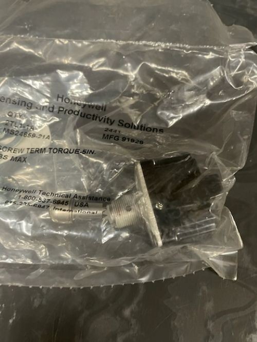 Honeywell 2TL1-1A Toggle Switch
