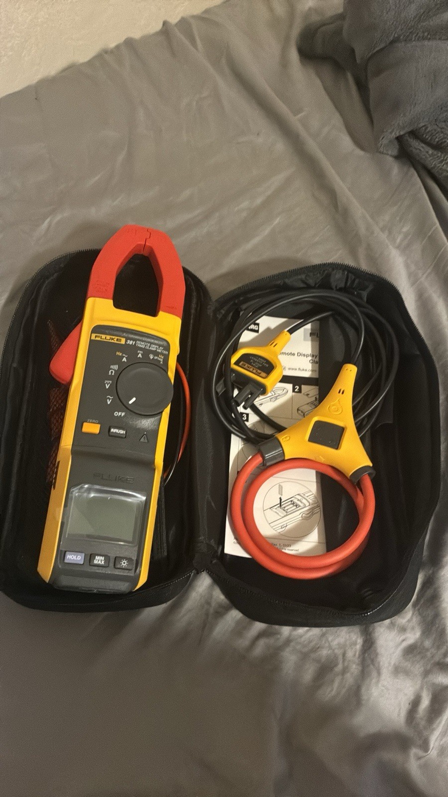 Fluke 381 True-RMS Clamp Meter Remote Display w/ Case, Leads, Backlight
