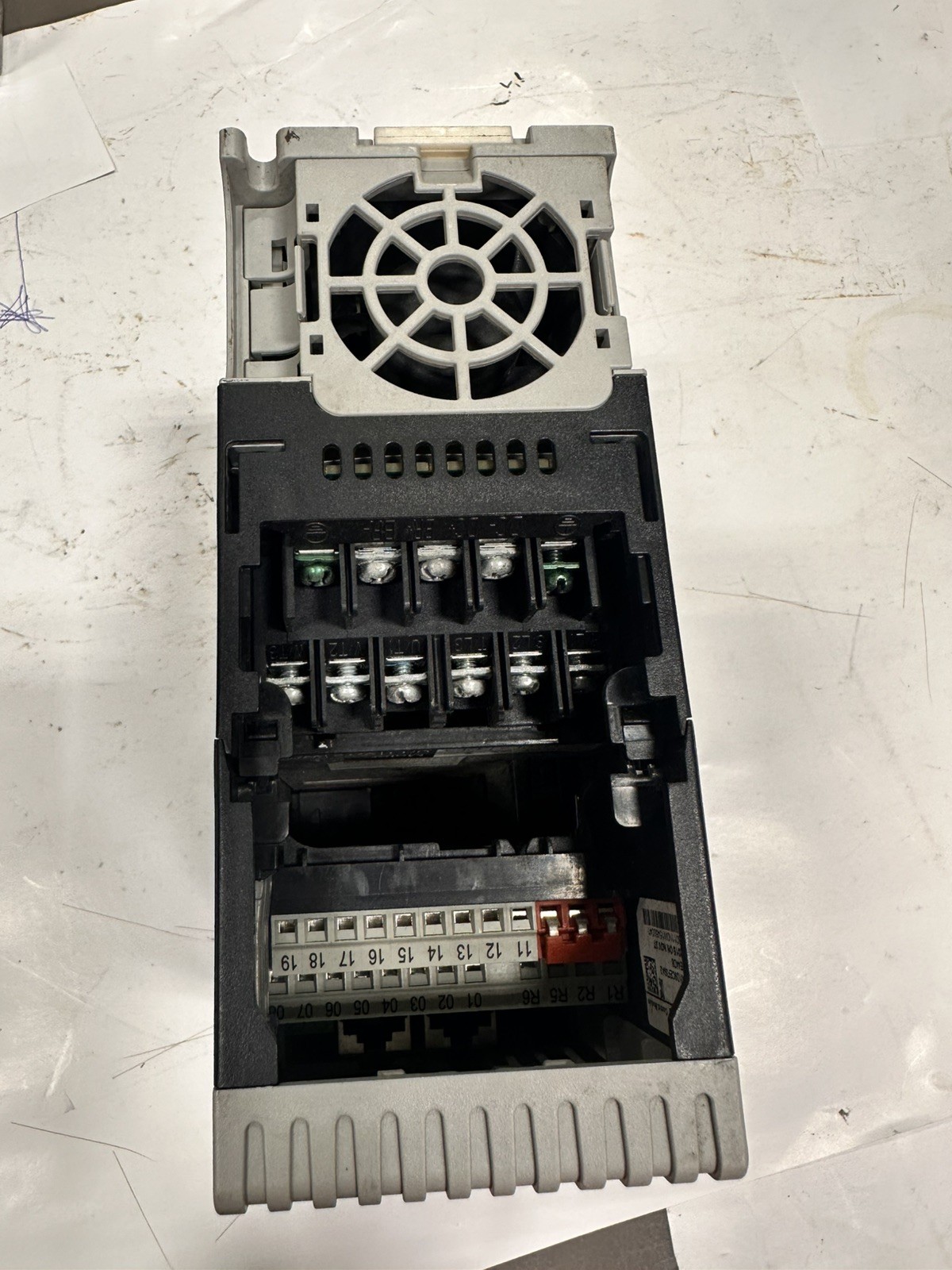 Allen Bradley PowerFlex 525 25B-B011N104 2.2kW 3Hp AC Drive 3 Phase Series A