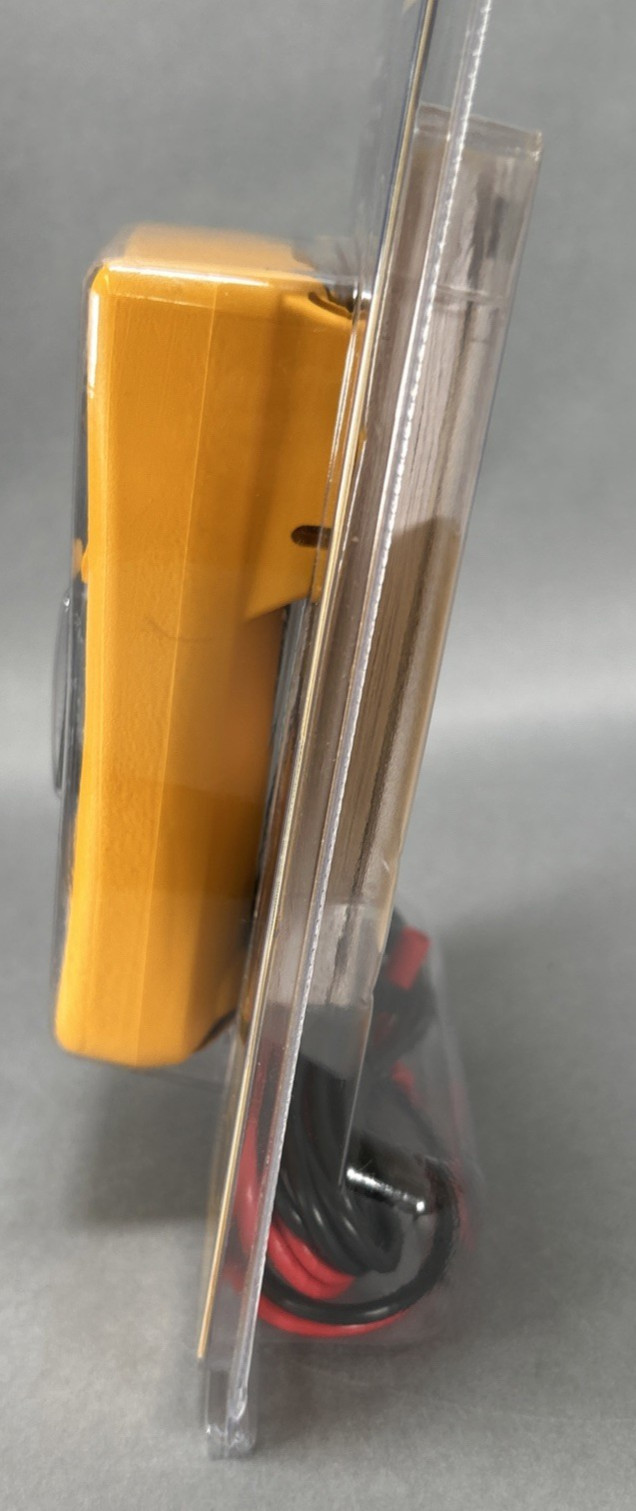 Fluke 110 Plus Electrical True-rms Dig Display Multimeter 10 Amp 600 V NEW