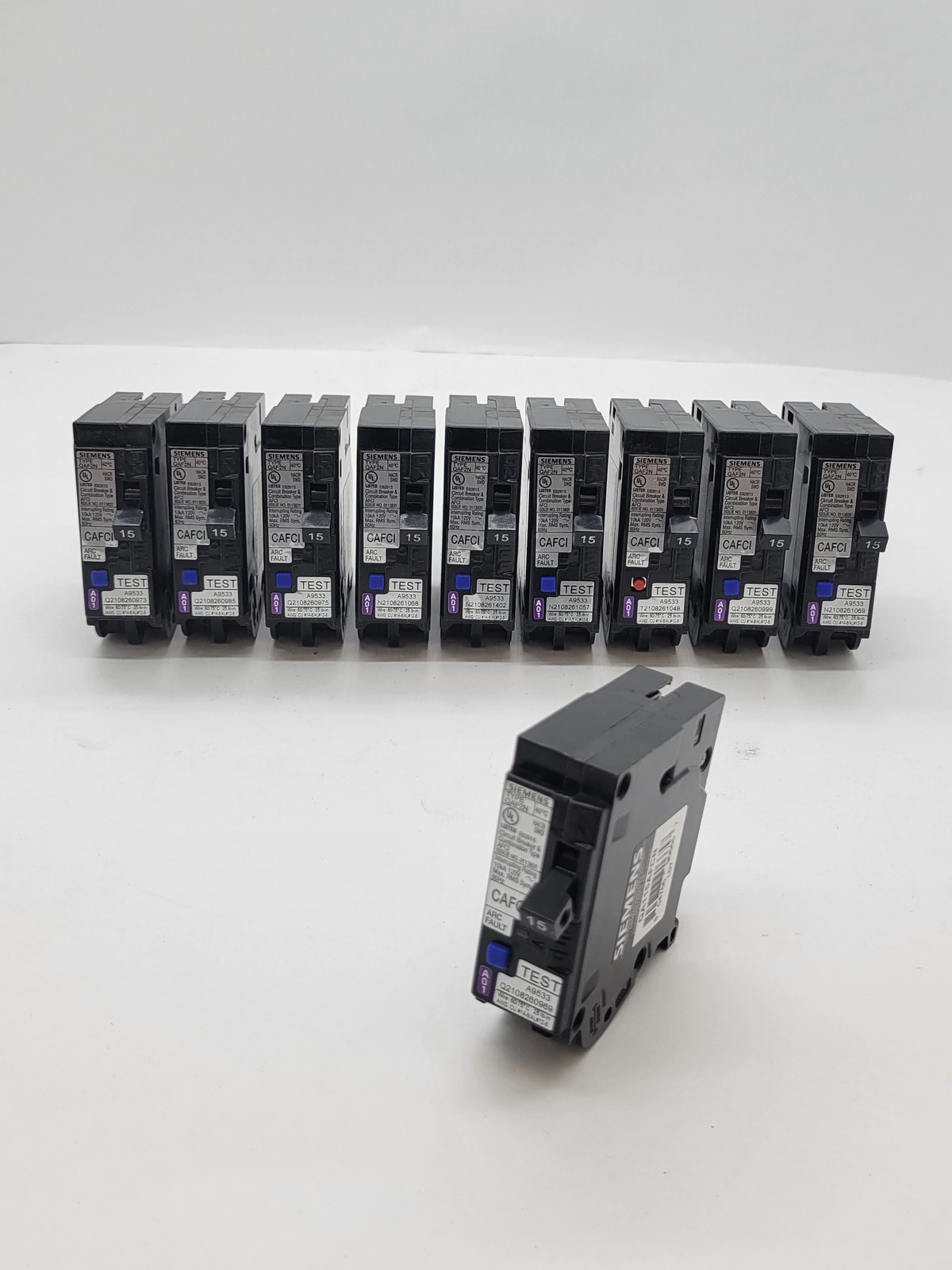 10PC Siemens QA115AFCN Plug-In Circuit Breaker 15A 1P 120V 10KA QAF2N CAFCI