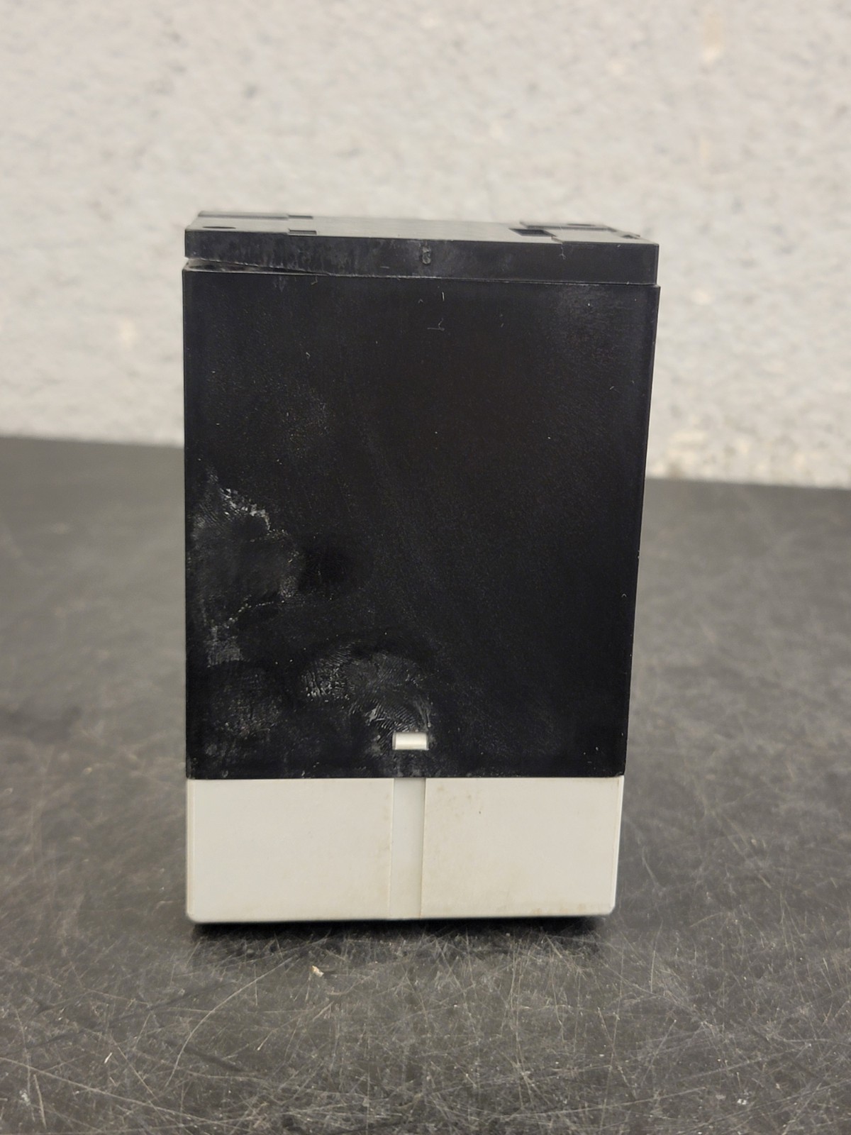 Square D 8430DIA 4 AC/DC CURRENT CONTROL RELAY 110V NEW
