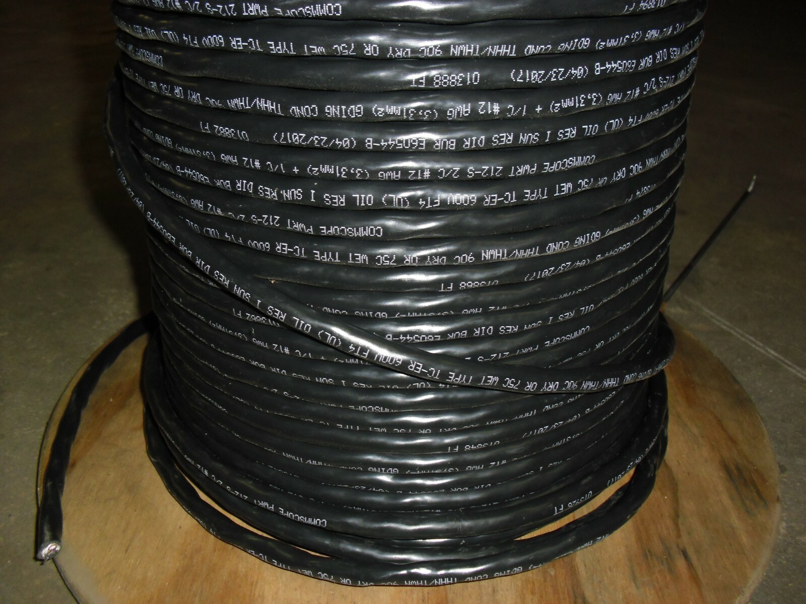 180′ feet Commscope PWRT 212-S 2/C & 1/C Power Cable 12AWG 600V Dir Bur E60544-B