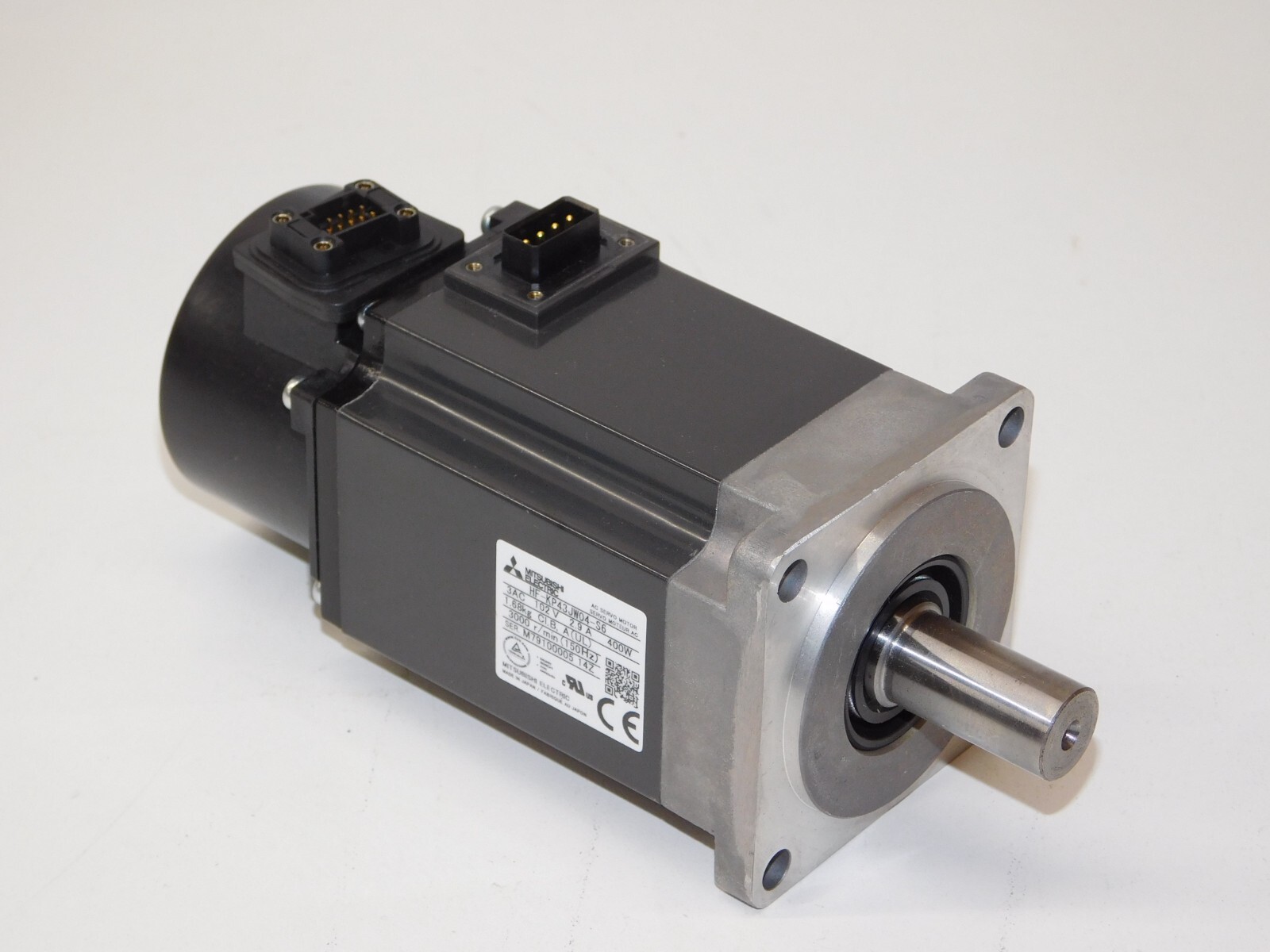 New Mitsubishi Electric HF-KP43JW04-S6 AC Servo Motor 0.4kW 0.5HP 102V 3000 RPM