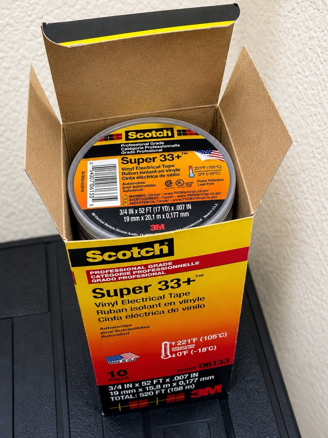 Scotch 3M Super 33+ Vinyl Electrical Tape (06133), 4 BOXES (40 ROLLS) Black