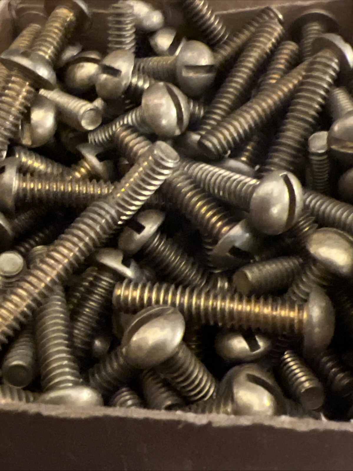 1960s Full Box 144pc Of Pheoll 10-24 x 1″ Round Head Brass Machine Screws NOS