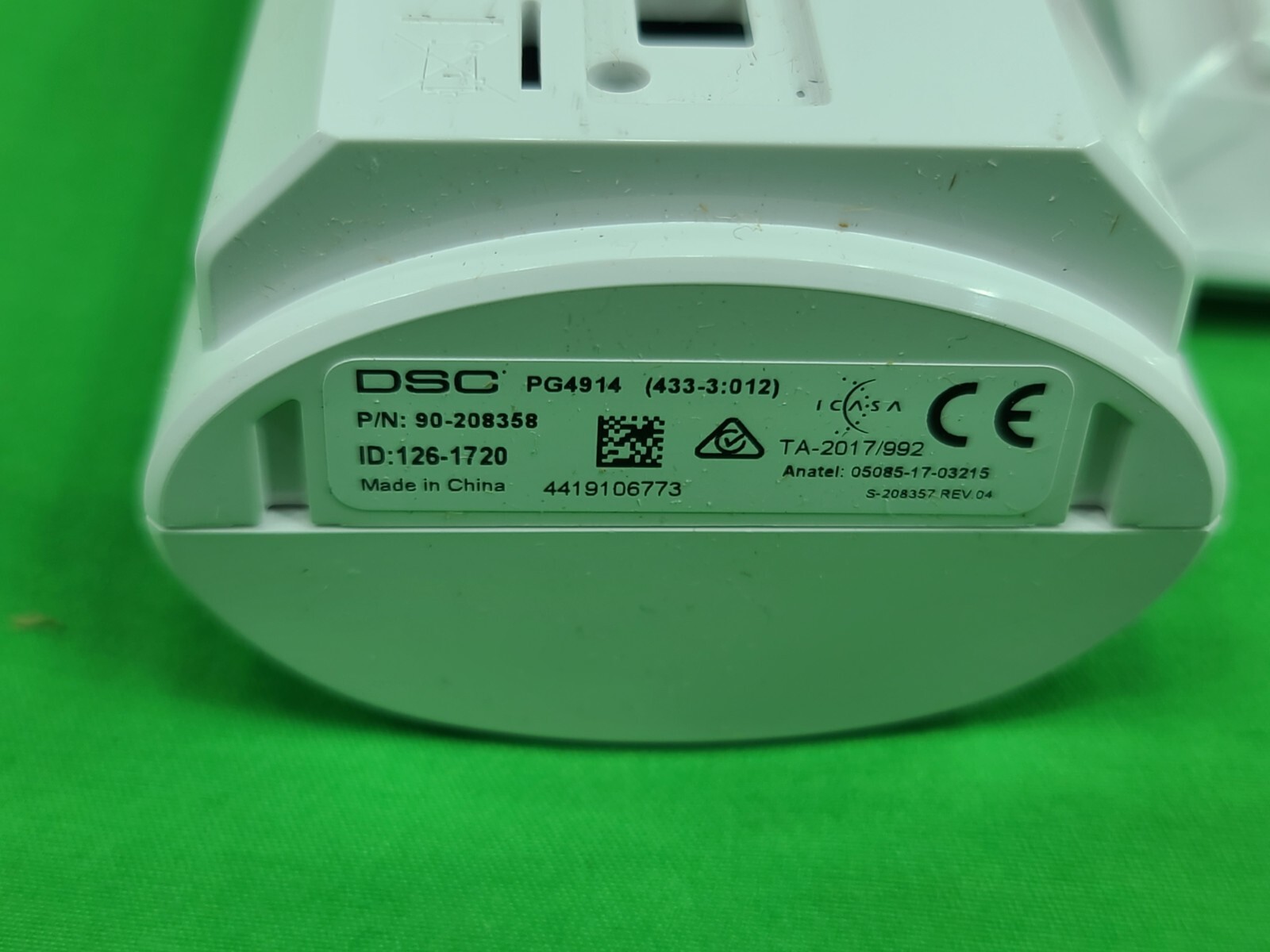 DSC PG4914 – Wireless 433mhz PowerG Motion detector (NOT FOR 915 MHz SYSTEM)