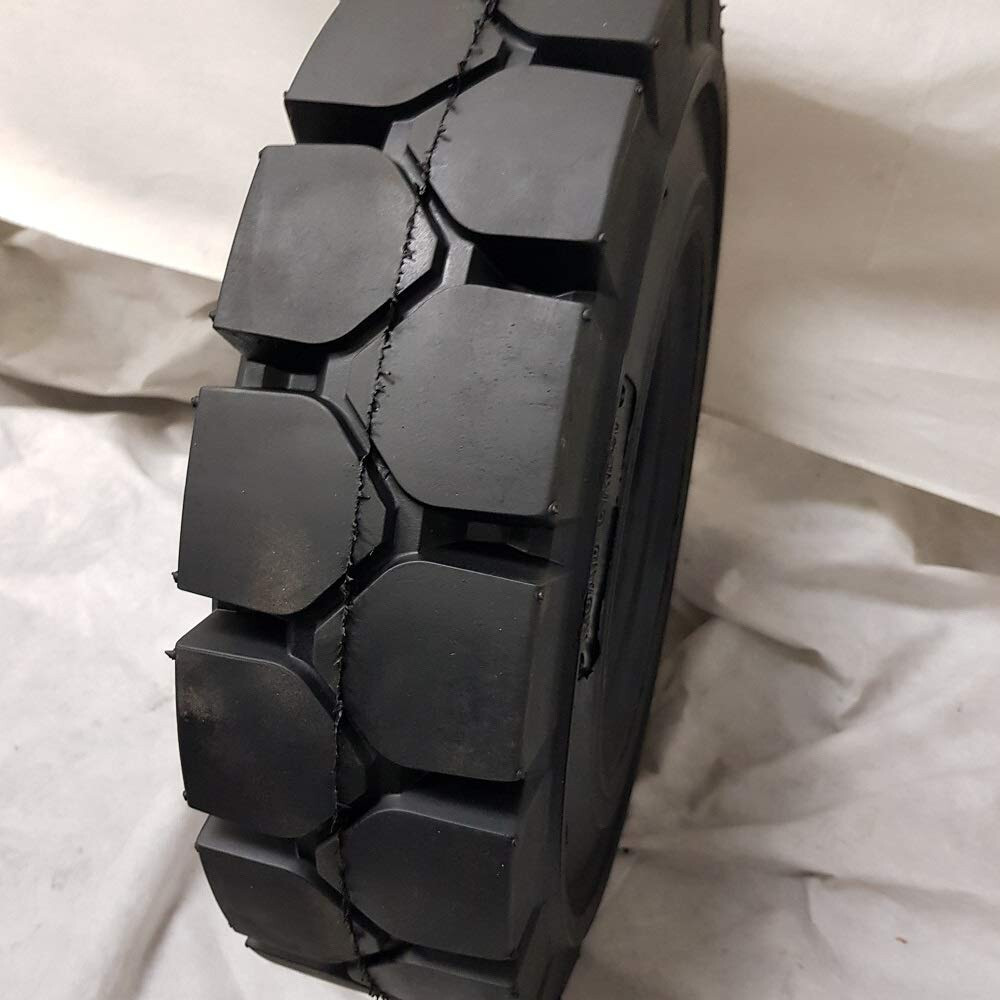 (1 Tire) NEW ROAD CREW 6.00-9 FORKLIFT TIRE (SOLID) 6.00X9