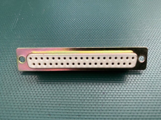 D-SUB DB37 37 Pin Female Solder Cup Connector