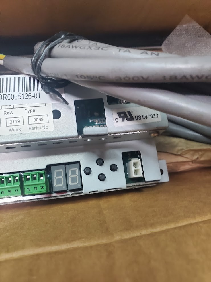 ASSA ABLOY SL500 Besam Automatic Door Control Unit SLHDR0065126-01 V7.0