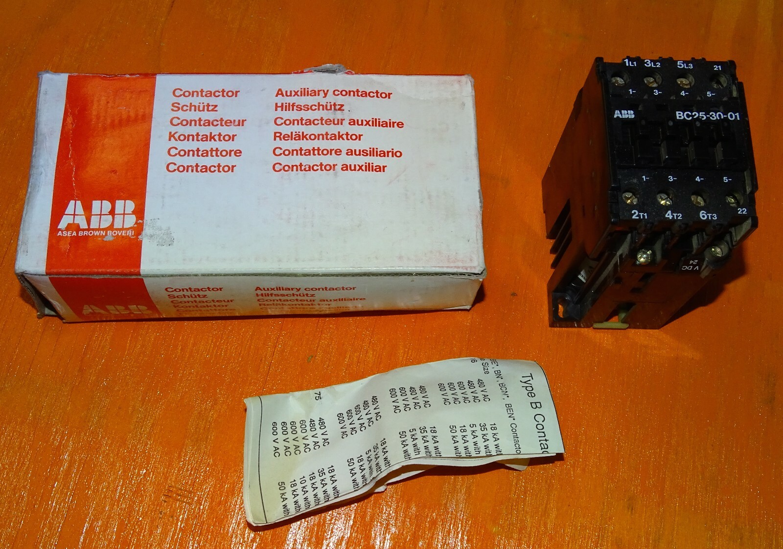 NEW ABB contactor, BC25C-Y01, BC25-30-01, 24 Volt DC coil, 3-pole, 1 Aux contact