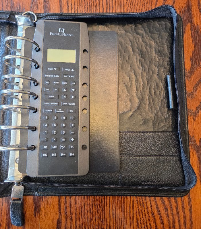 Franklin Covey Franklin Quest Black Leather Zipper Binder 7-Ring Organizer