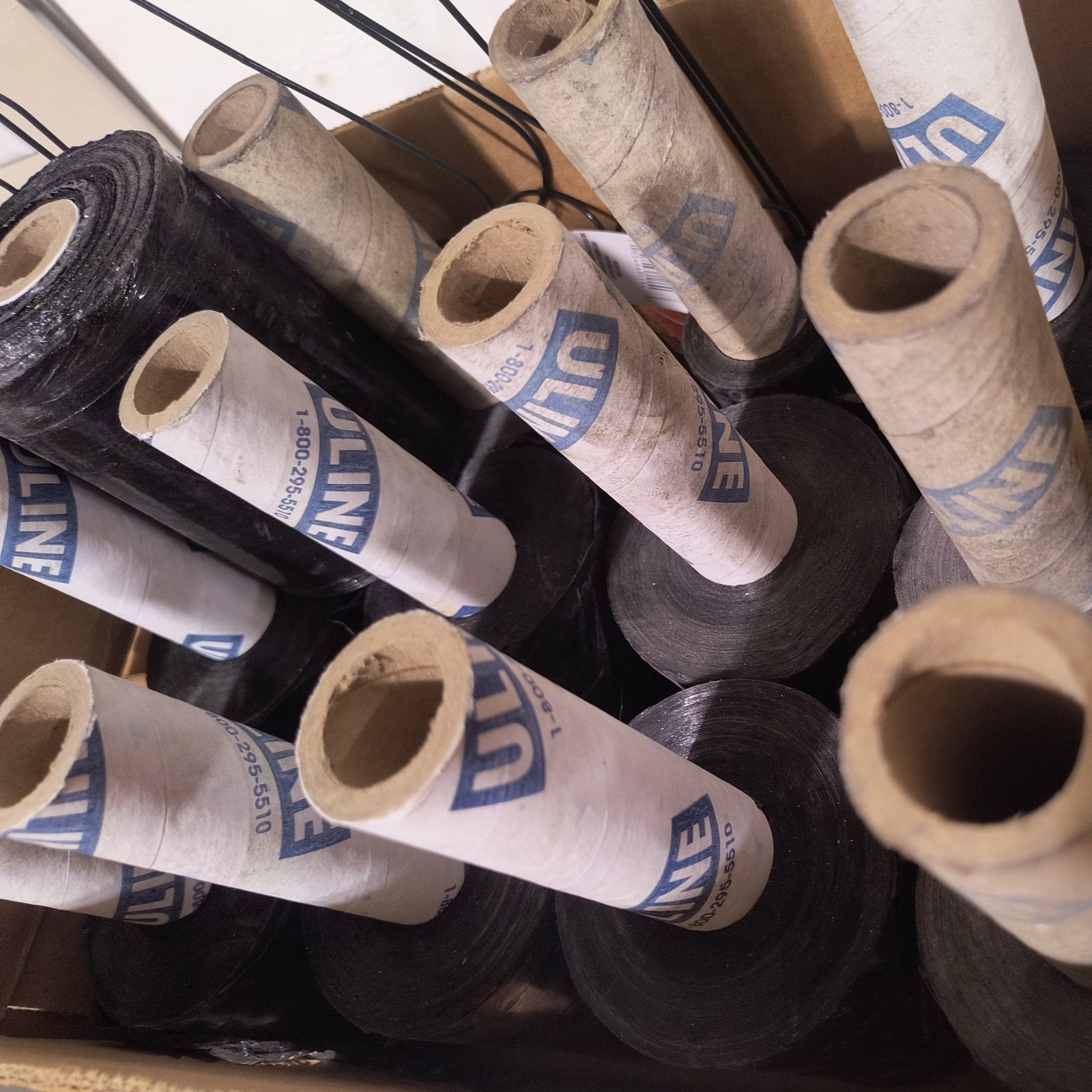 Uline Red Or Black Mini-Wrap Stretch Film – 5″ x 1000′ – Bundling/Shipping