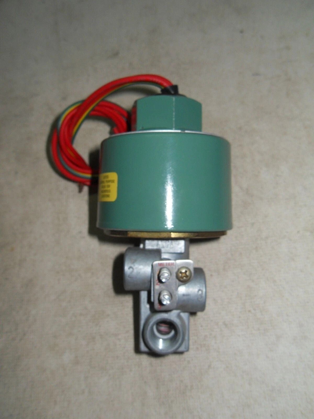 ASCO 832426 110/120 V AC 6 W 125 psi Solenoid Valve for Hazardous Locations