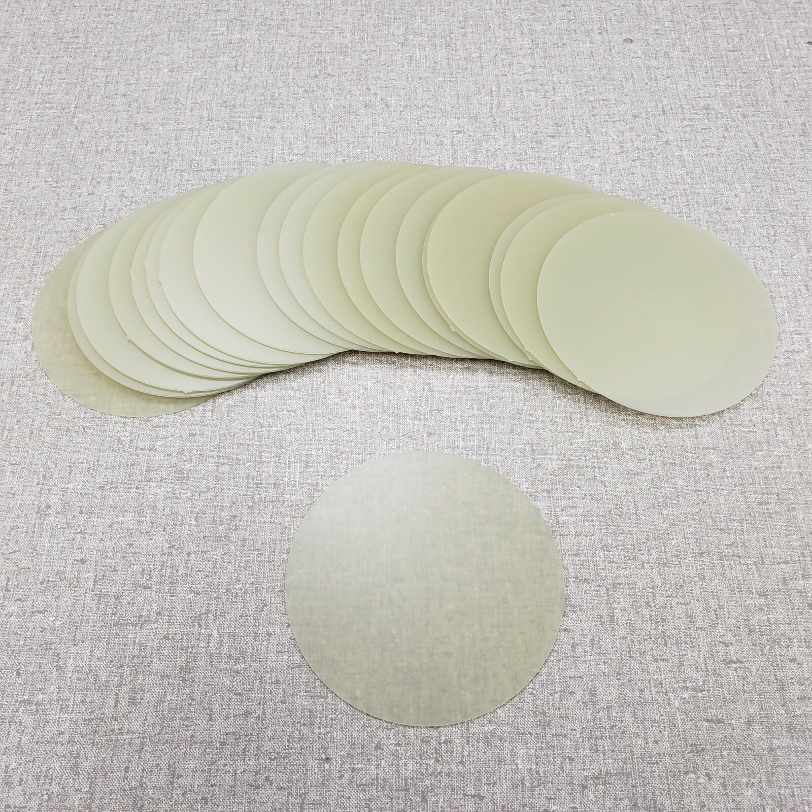 20 Pieces G10 FR-4 Natural Glass Epoxy Sheet .040″ (1mm) x 3.80″ Diameter