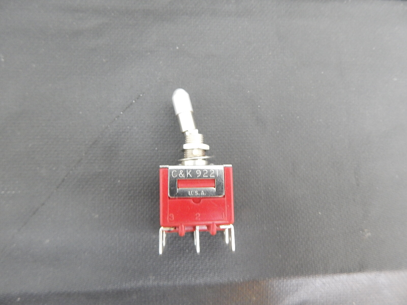 C&K 9221KH3Z4QD SWITCH TOGGLE DPDT 10A 125V – USA SELLER FAST SHIPPING