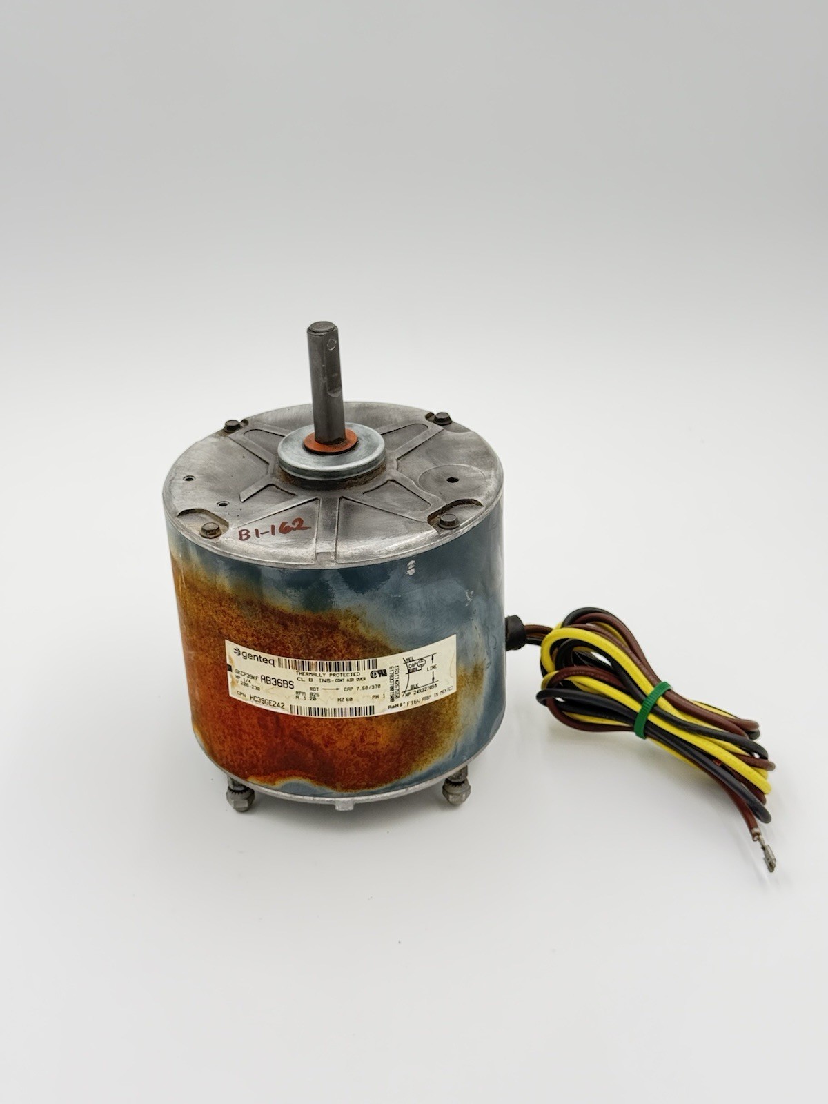 GE 5KCP39KFAB36BS Condenser Motor HC39GE242 1/4HP 208/230V 825R PM used #B1-162
