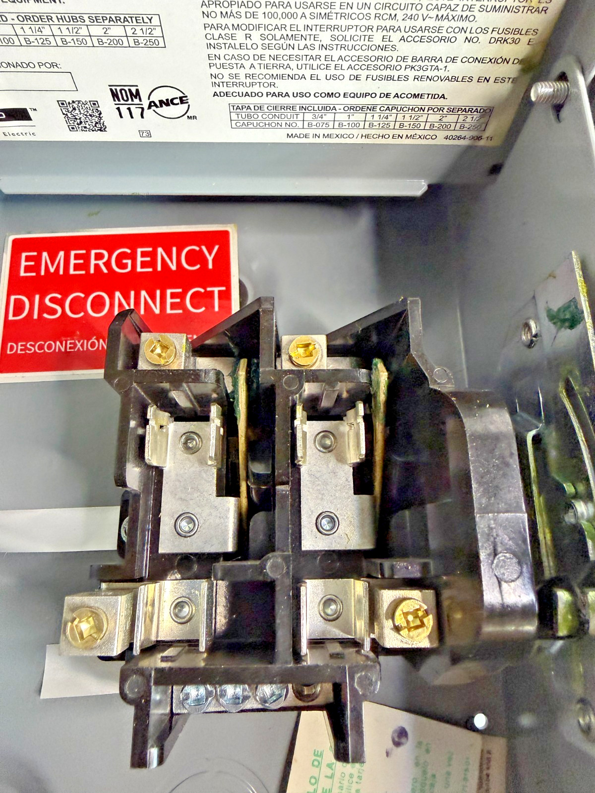 New Square D D221NRB Safety Switch Disconnect Single Phase. NEW